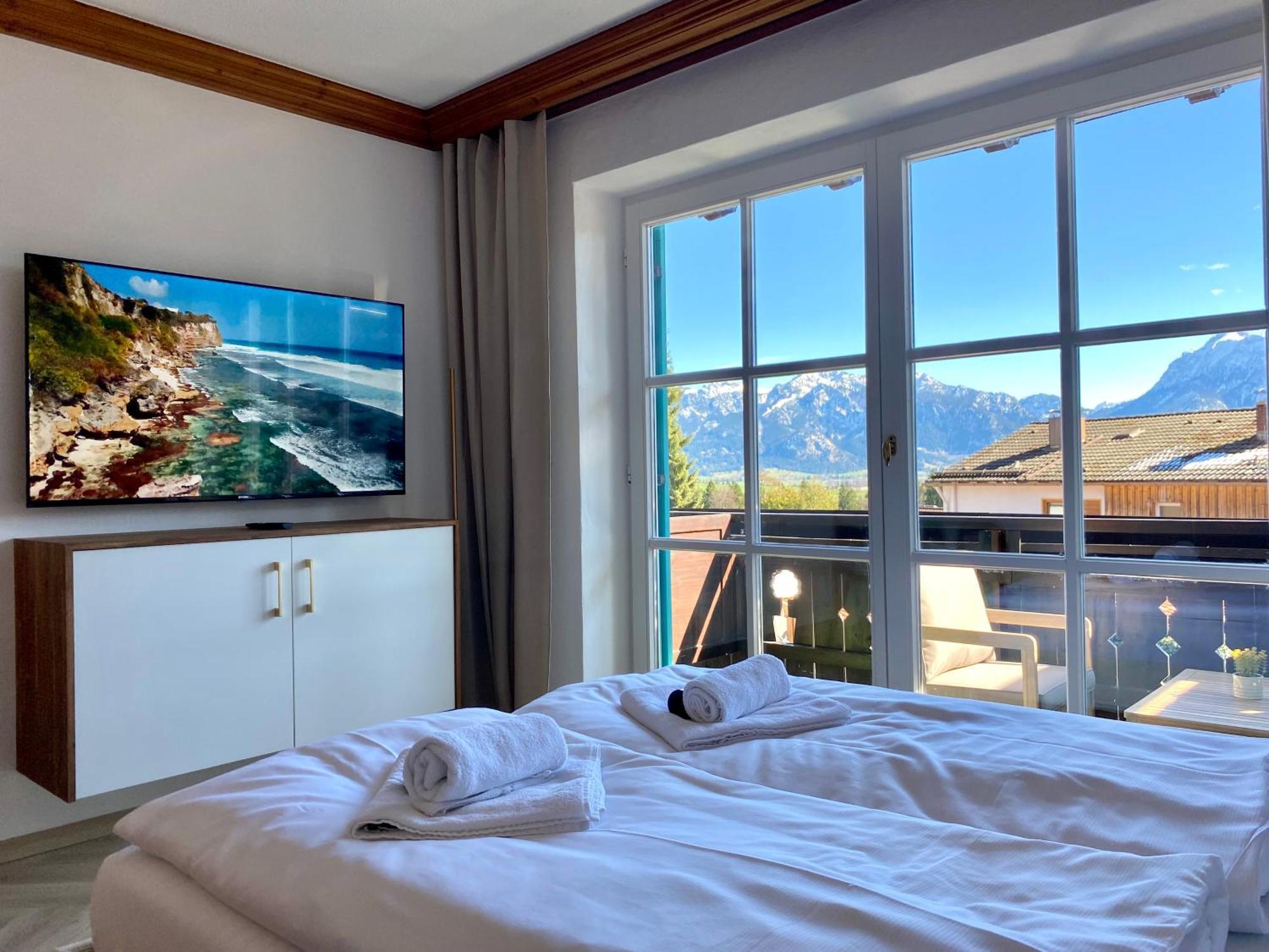 Best Butler I Romantic 4Two I Kueche I Balkon I Parken I Schlossblick Fussen Luaran gambar